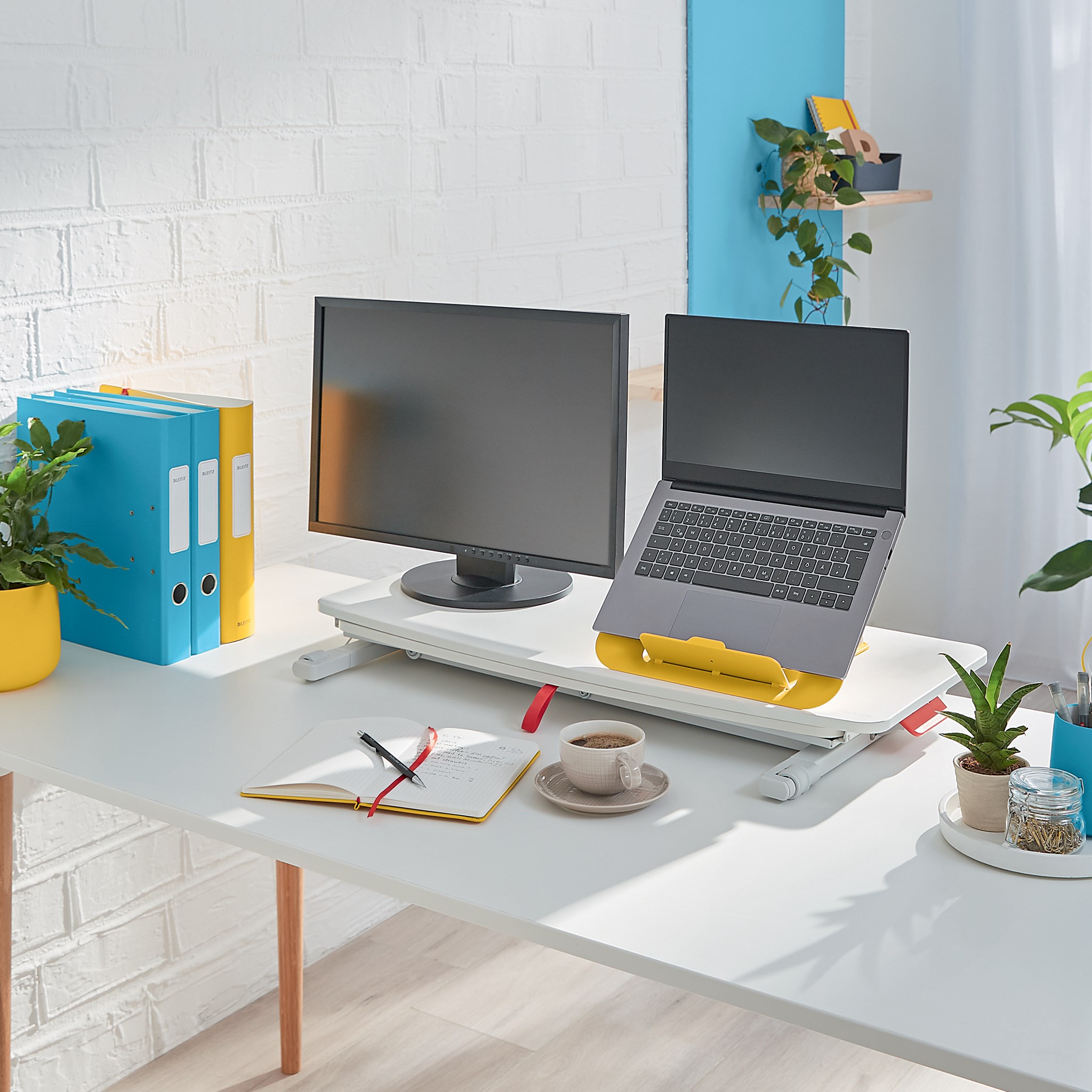 Leitz desk riser 6